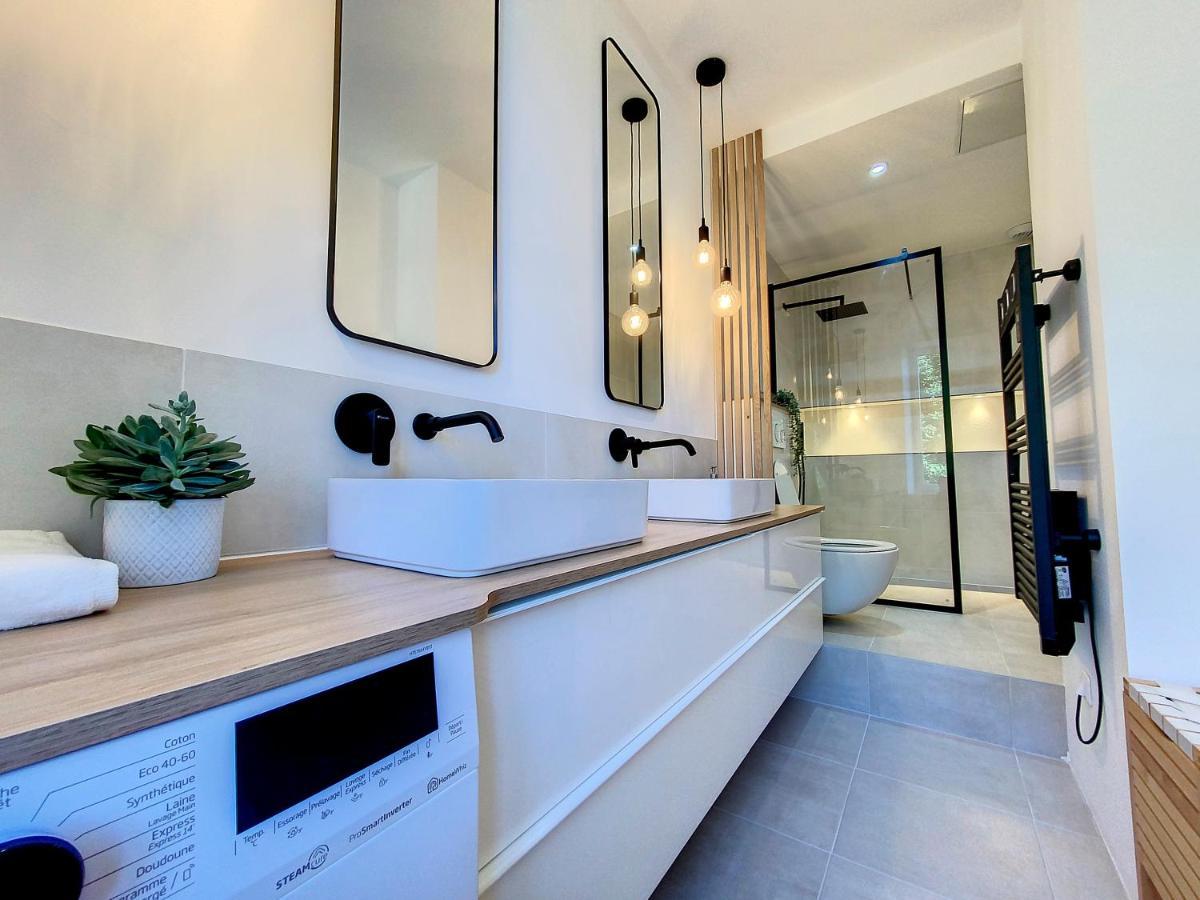 Appartchic - Appartement Standing - Plein Centre & Parking Prive Créon Exterior photo